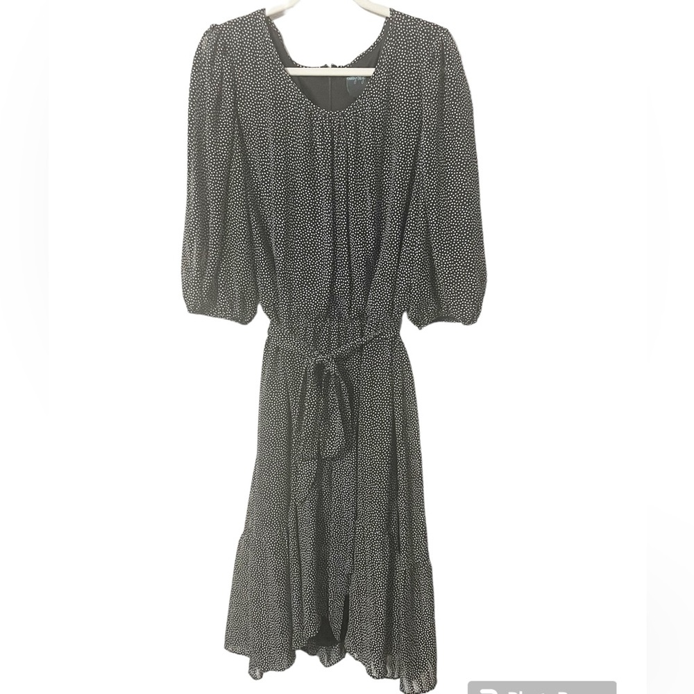Gabby Skye Polka‎ Dot Midi Dress